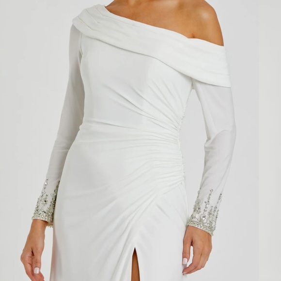 Mac Duggal One Shoulder Off the Shoulder Ivory White Gown Long Sleeves w/ Train - Picture 2 of 11